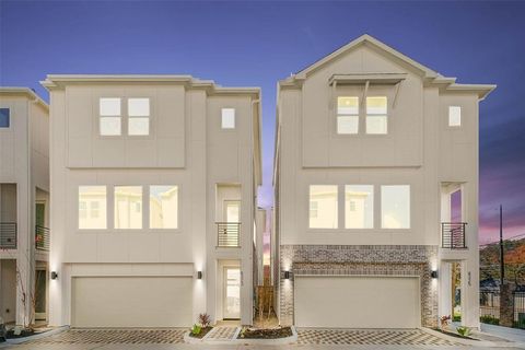 Photo of 8321 Brecha Lane, Houston, TX 77055 (MLS # 37279553)