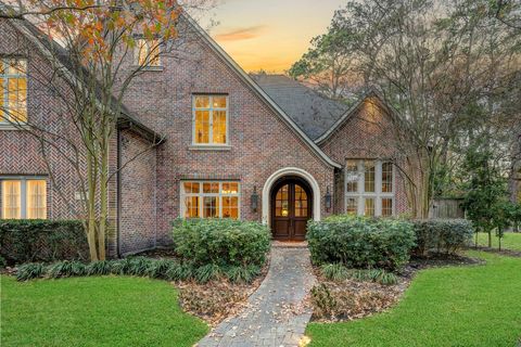 15 Sandalwood Drive Houston TX 77024