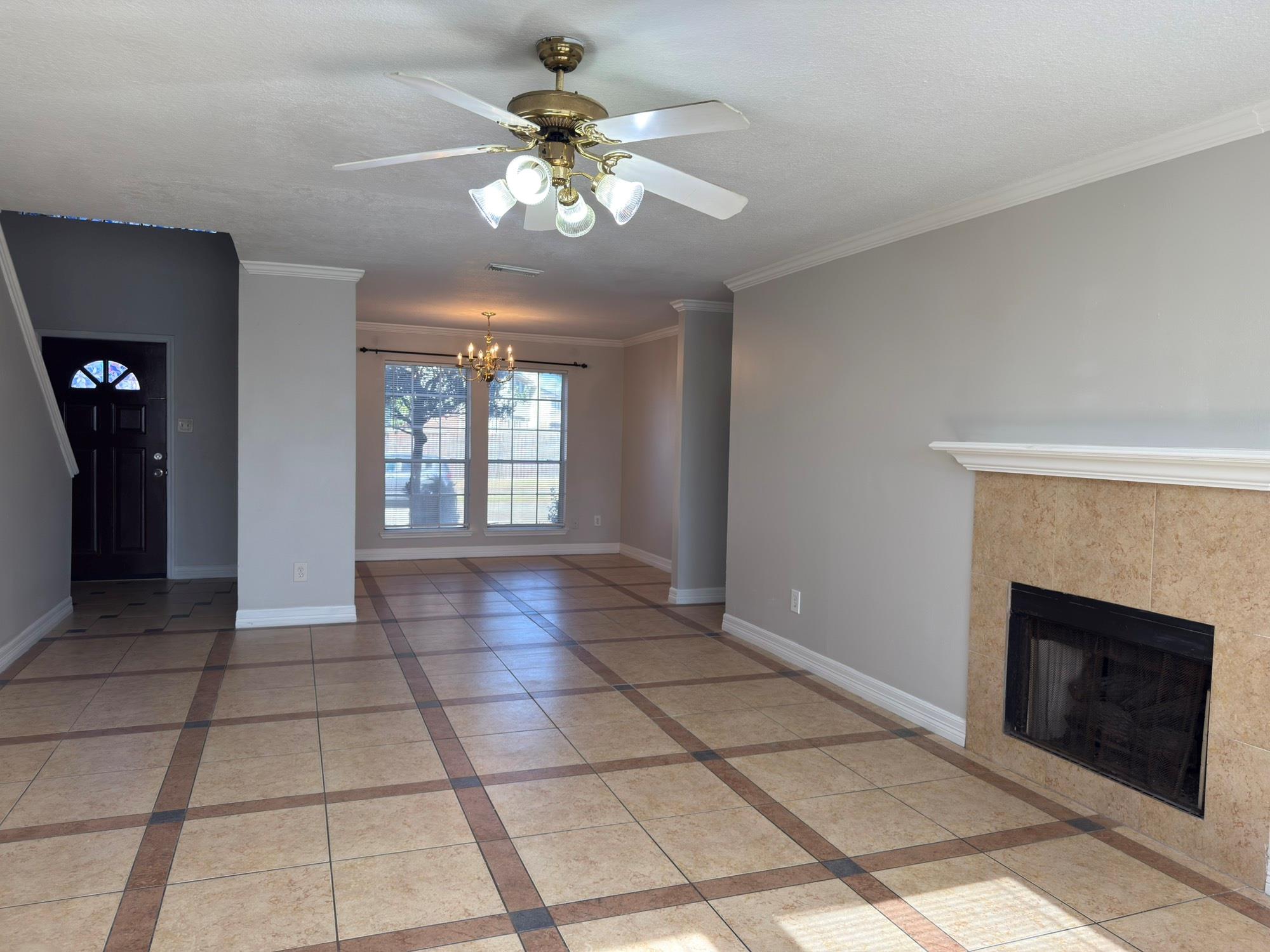 2239 Heatherwood Drive