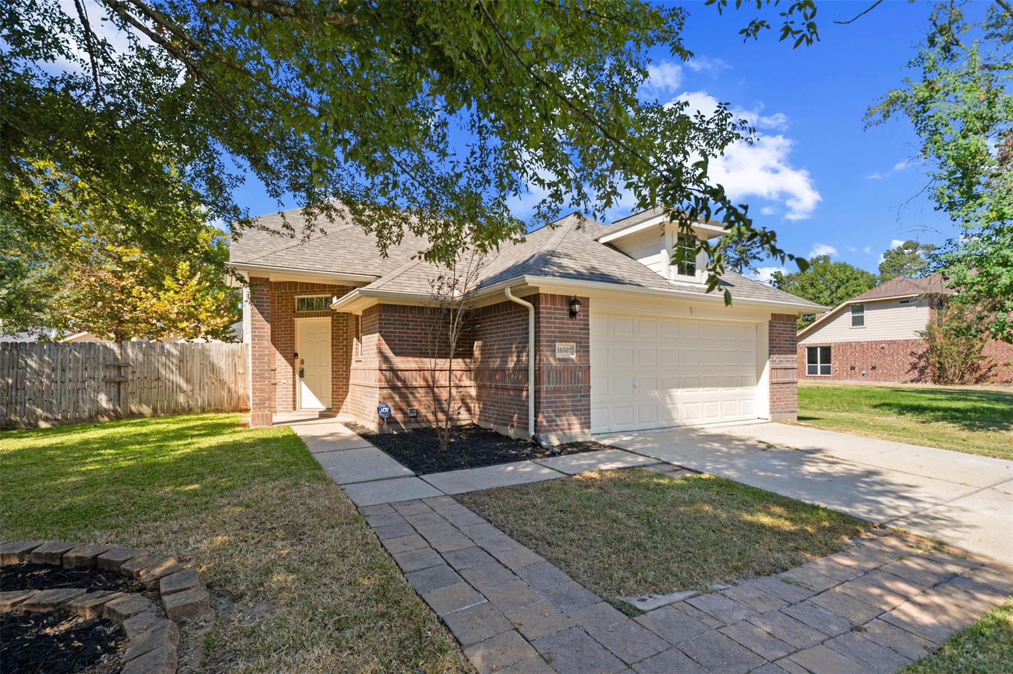 16507 Bluefin Street