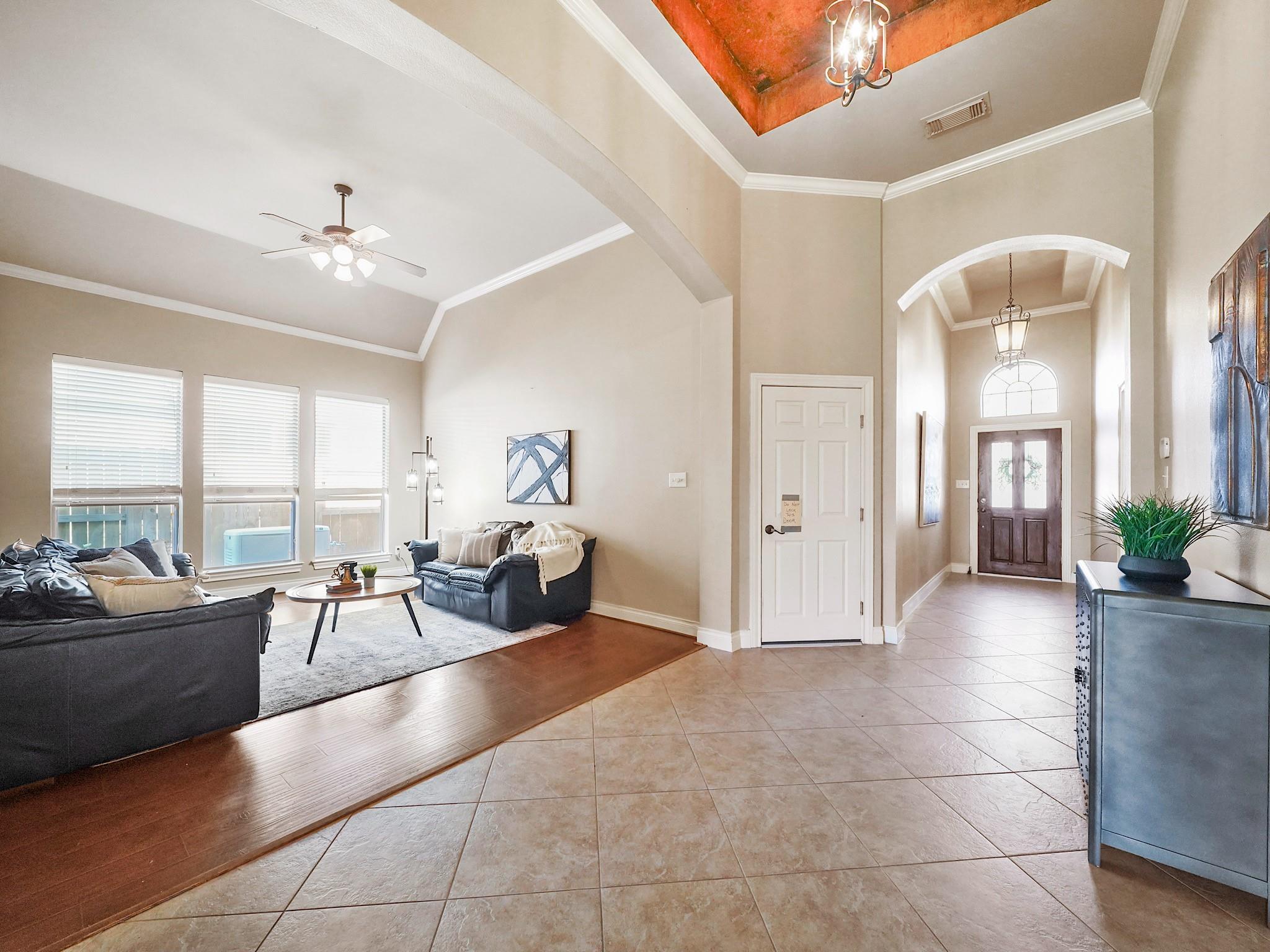 2898 Woodland Glen Lane