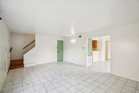 Townhouse For Rent - 8379 La Roche Lane<br/> Houston, TX 77036