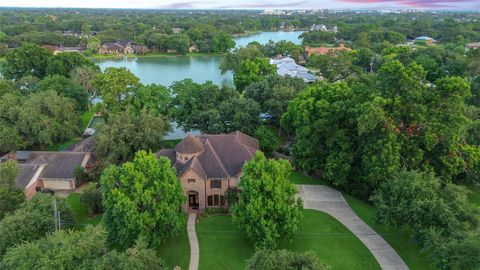 Photo of 702 Piedmont Street, Sugar Land, TX 77478 (MLS # 74967651)