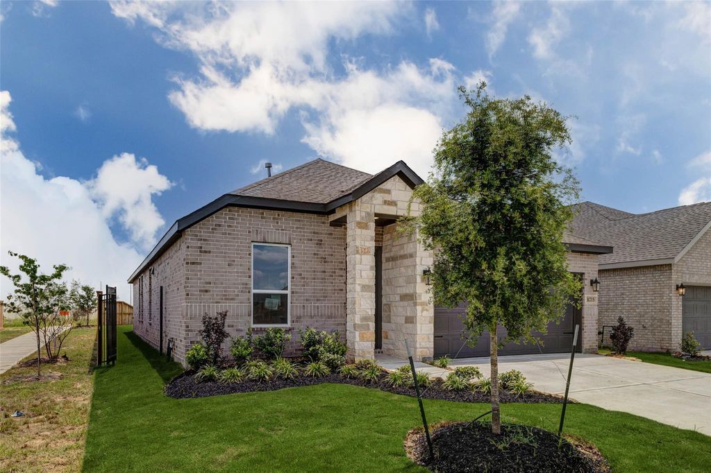 Photo of 31715 Wild Meadow Drive, Fulshear, TX 77423 (MLS # 50709915)