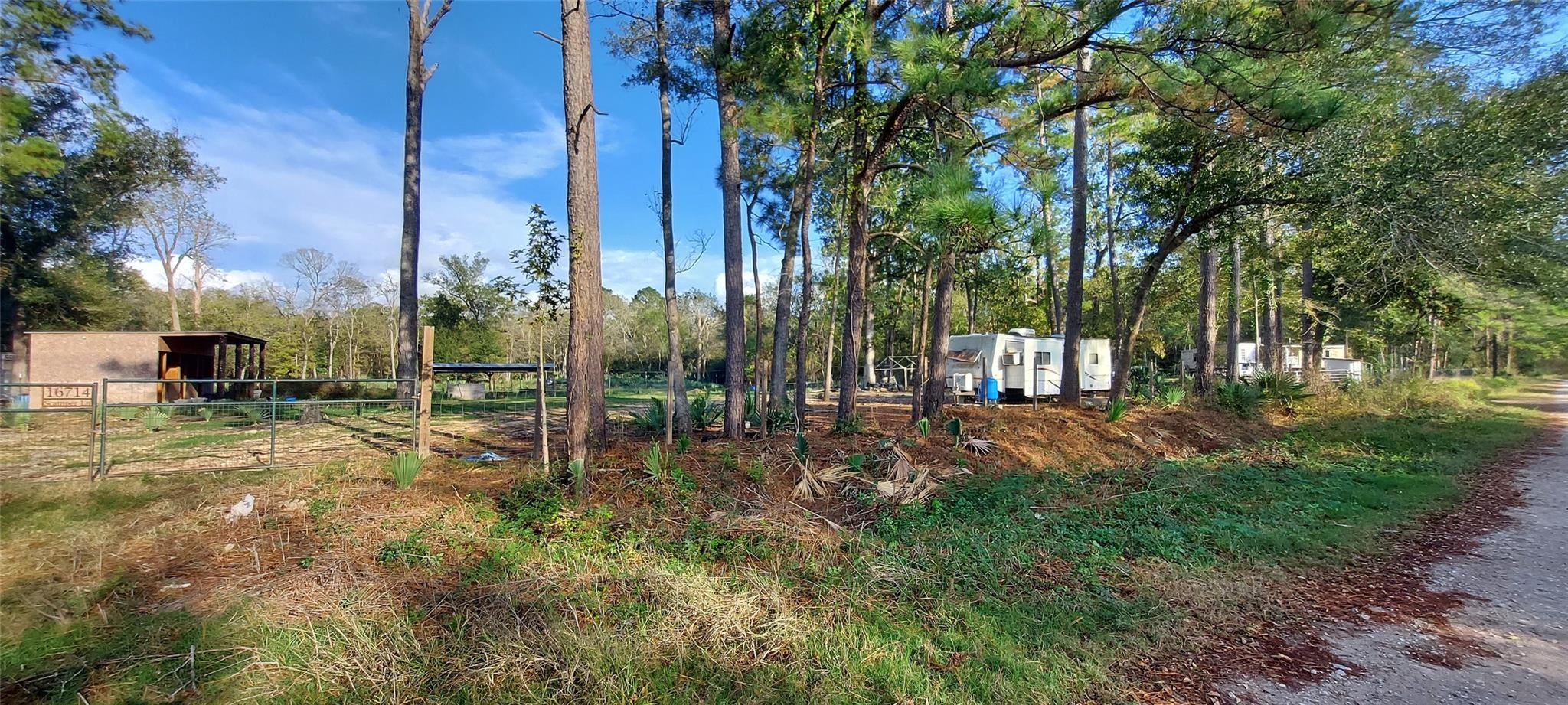 16714 Scamper Ln