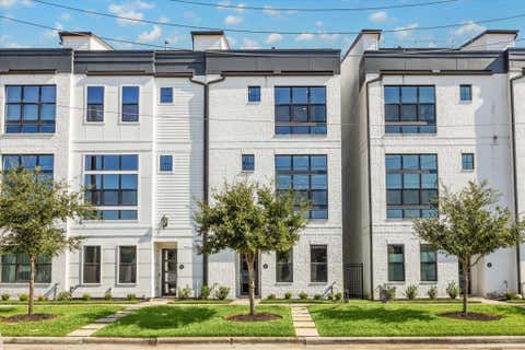 Townhouse For Rent - 1117 Paige Street<br/> Houston, TX 77003