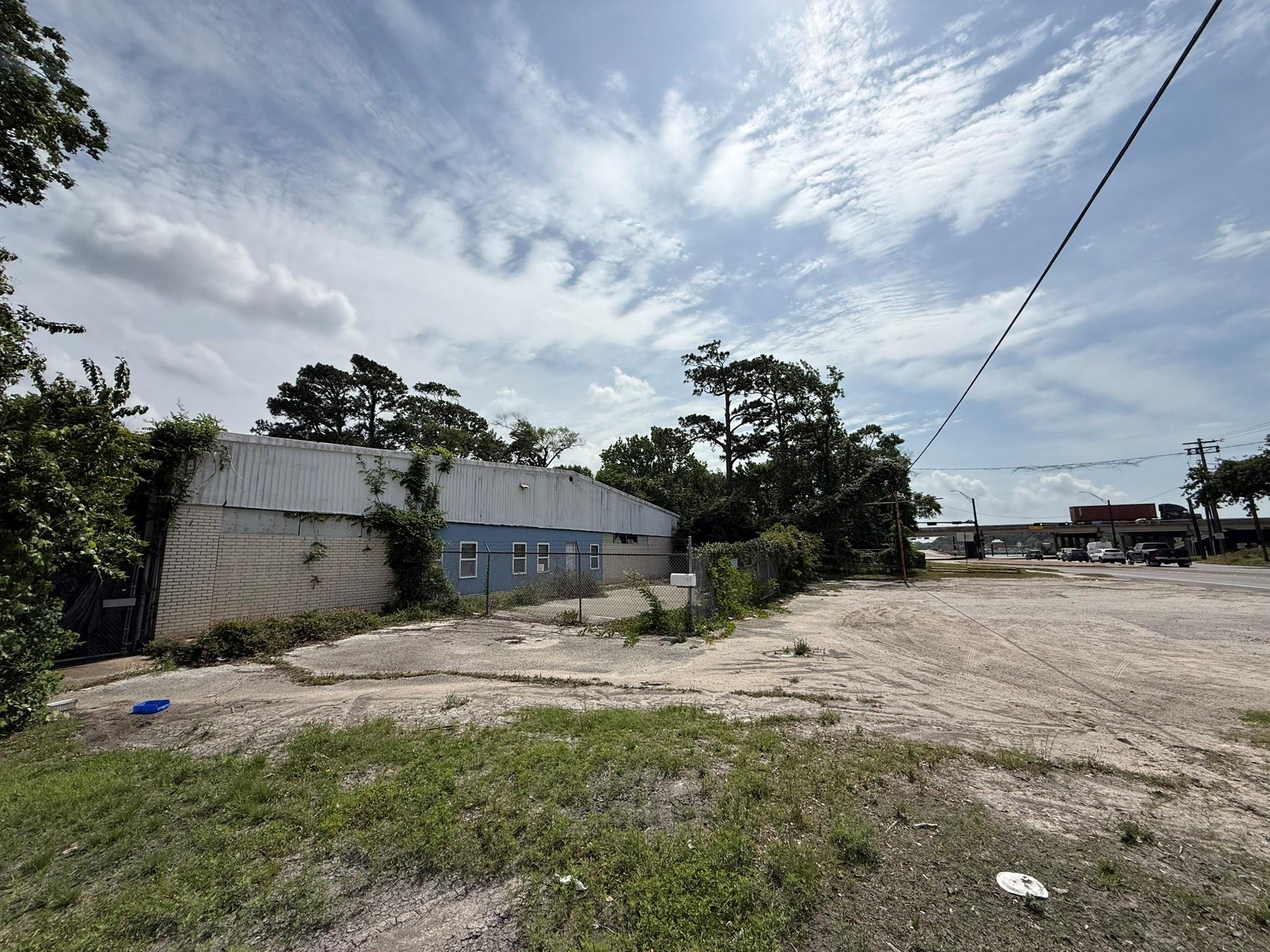 1922 W Main Street