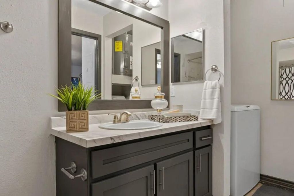 Photo of 10951 Laureate Drive #0706, San Antonio, TX 78249 (MLS # 82017043)