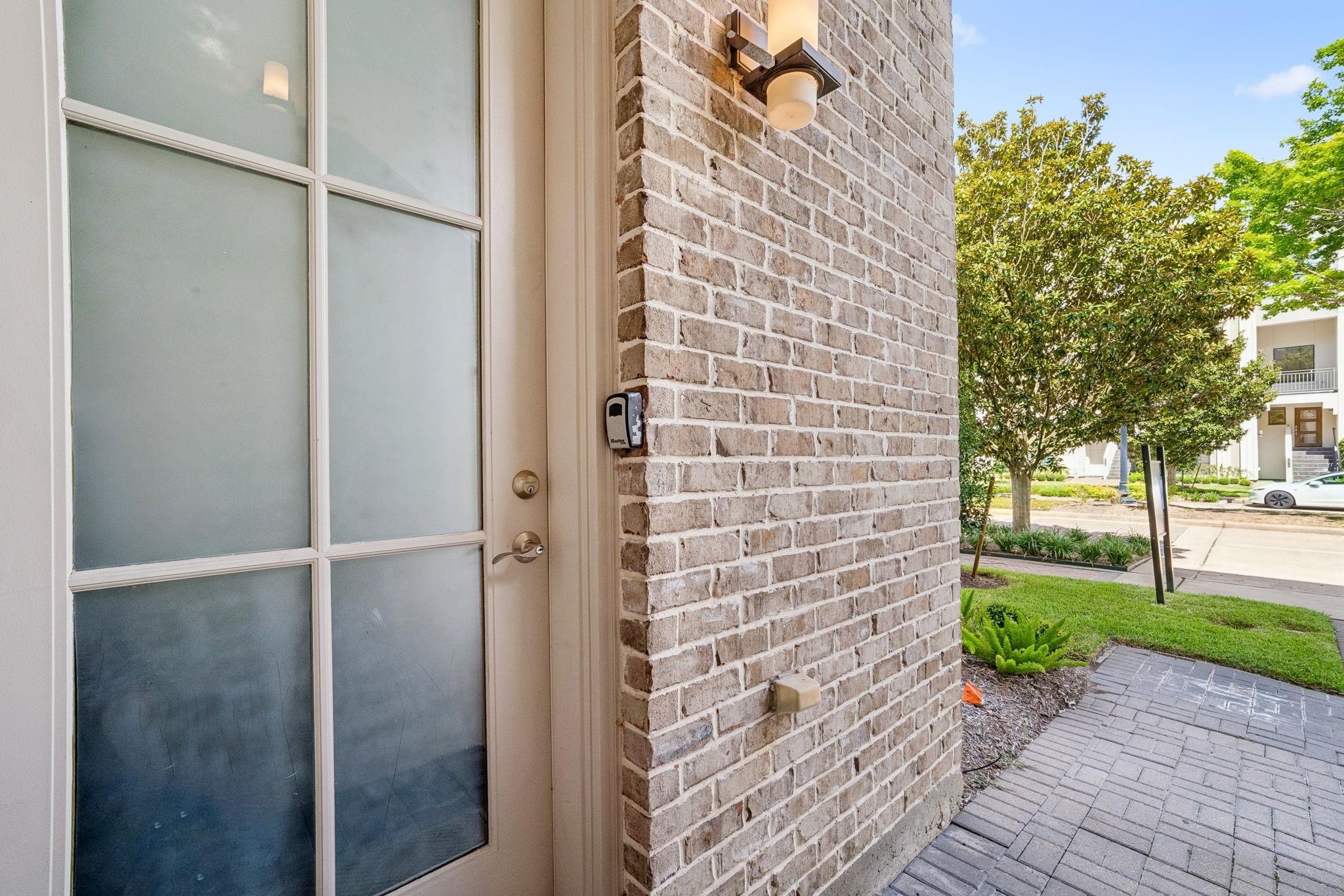 1416 Lake Pointe Parkway