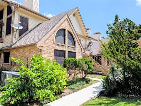 Condo For Sale - 2425 Holly Hall Street #62<br/> Harris County, Houston, TX 77054
