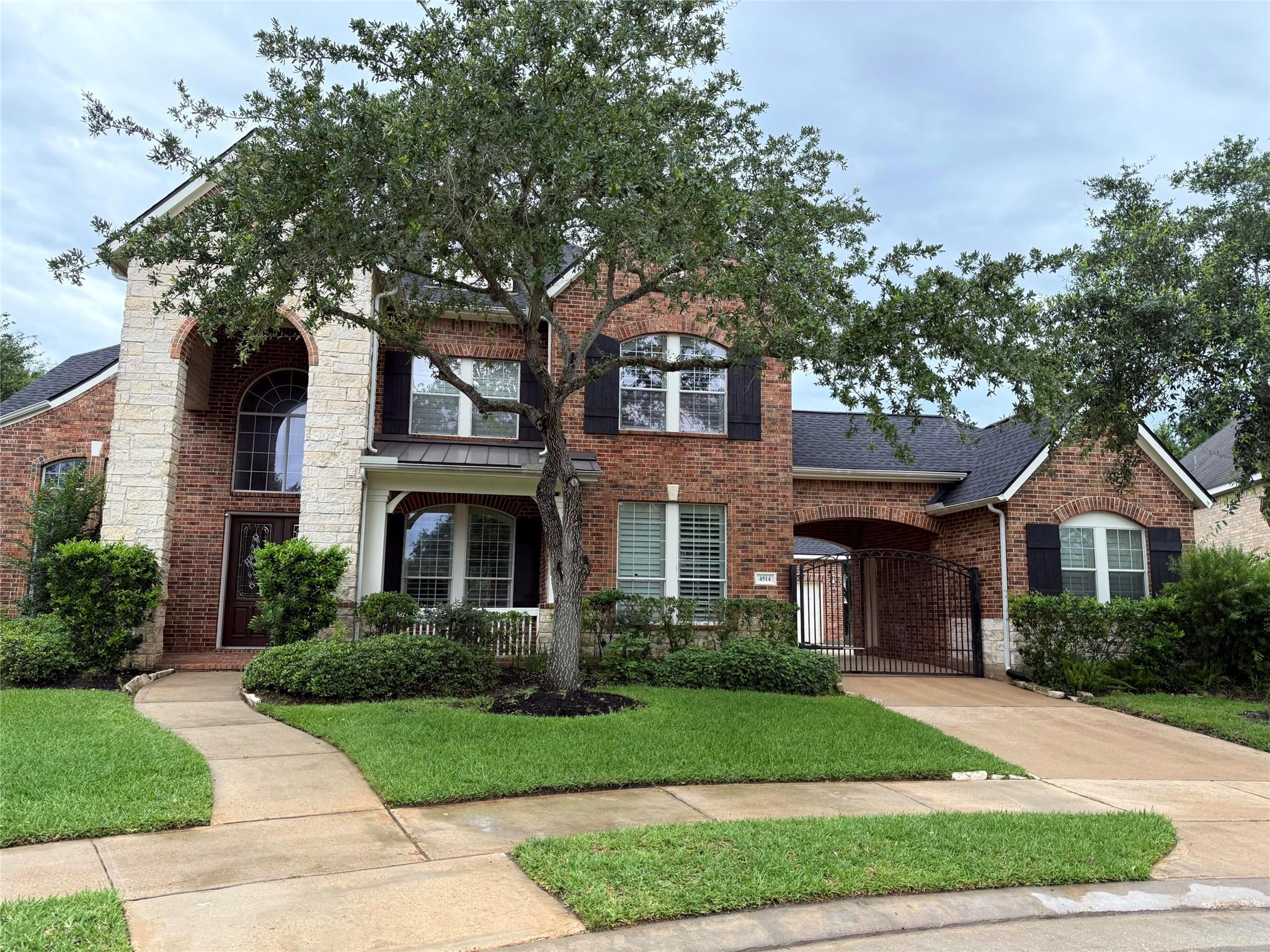 4514 Village Forest Drive