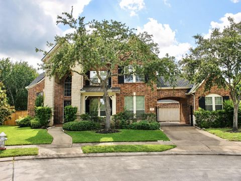 Photo of 4514 Village Forest Drive, Sugar Land, TX 77479 (MLS # 77340216)