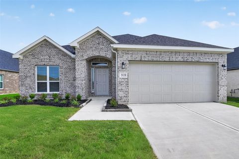 Photo of 2123 Spring Hollow Drive, Baytown, TX 77521 (MLS # 68650740)