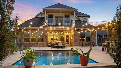 Photo of 7518 Windsong Bend Road, Spring, TX 77379 (MLS # 33420372)