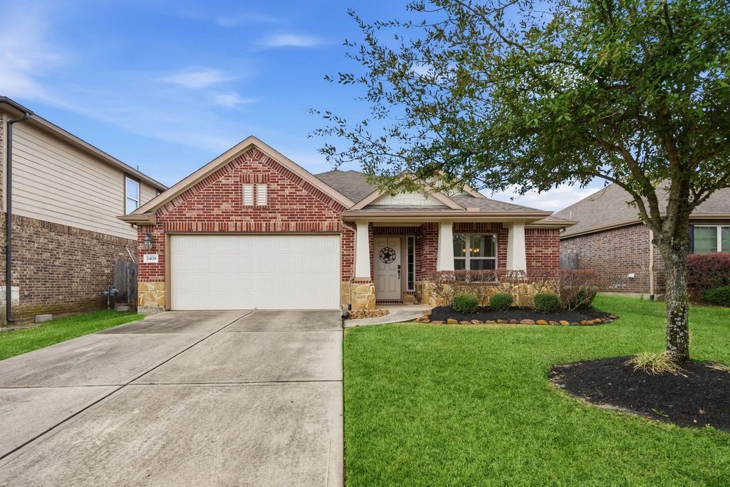 Photo of 24118 Mckinzie Ridge Drive, Porter, TX 77365 (MLS # 56614189)