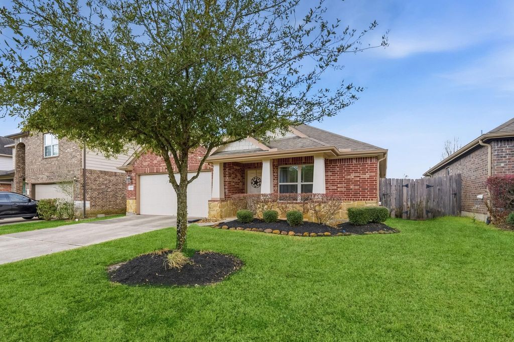 Photo of 24118 Mckinzie Ridge Drive, Porter, TX 77365 (MLS # 56614189)