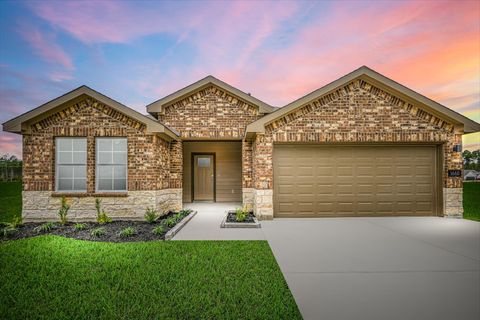 Photo of 13922 Bay Crest, Texas City, TX 77591 (MLS # 61940682)