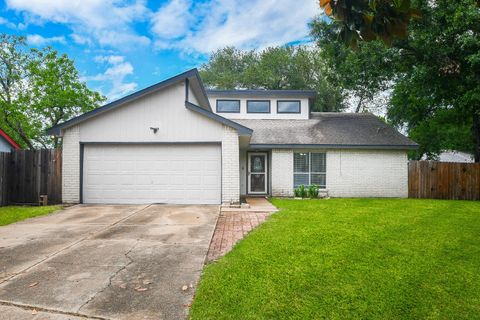 Photo of 2406 Blue Mist Court, Sugar Land, TX 77498 (MLS # 3781385)