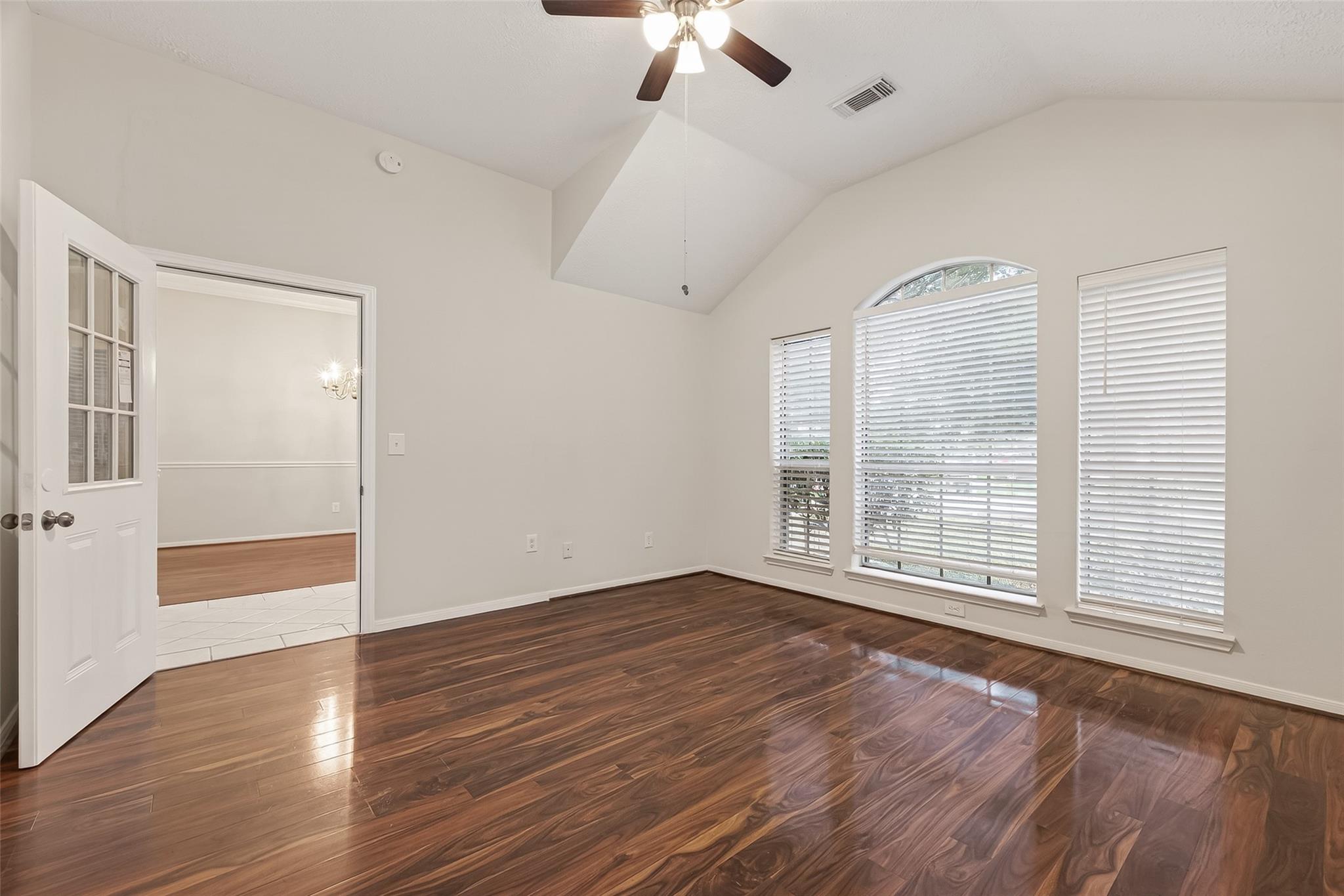 2002 Foundary Drive