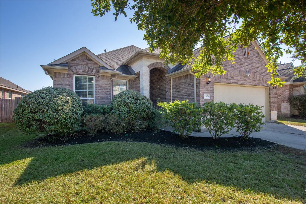 Photo of 21670 Chokecherry Avenue, Porter, TX 77365 (MLS # 32590635)