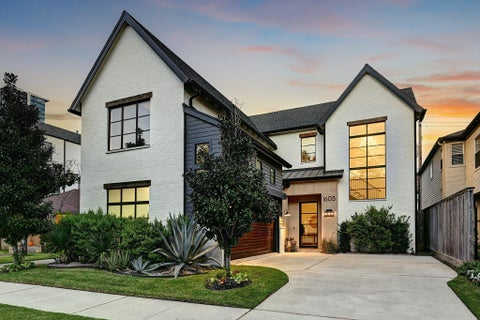 Photo of 1605 Mcduffie Street, Houston, TX 77019 (MLS # 10456910)