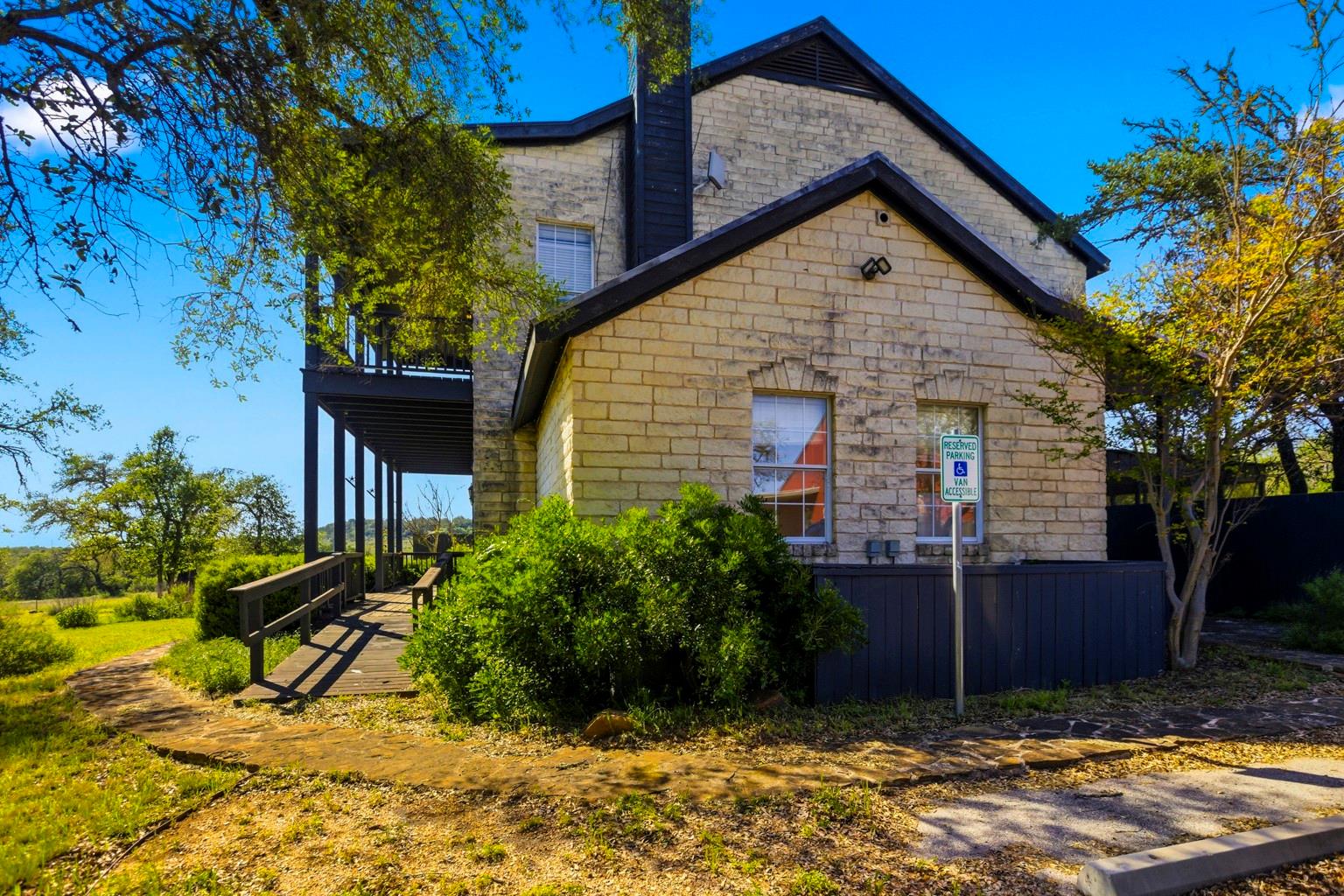 19510 Hamilton Pool Road