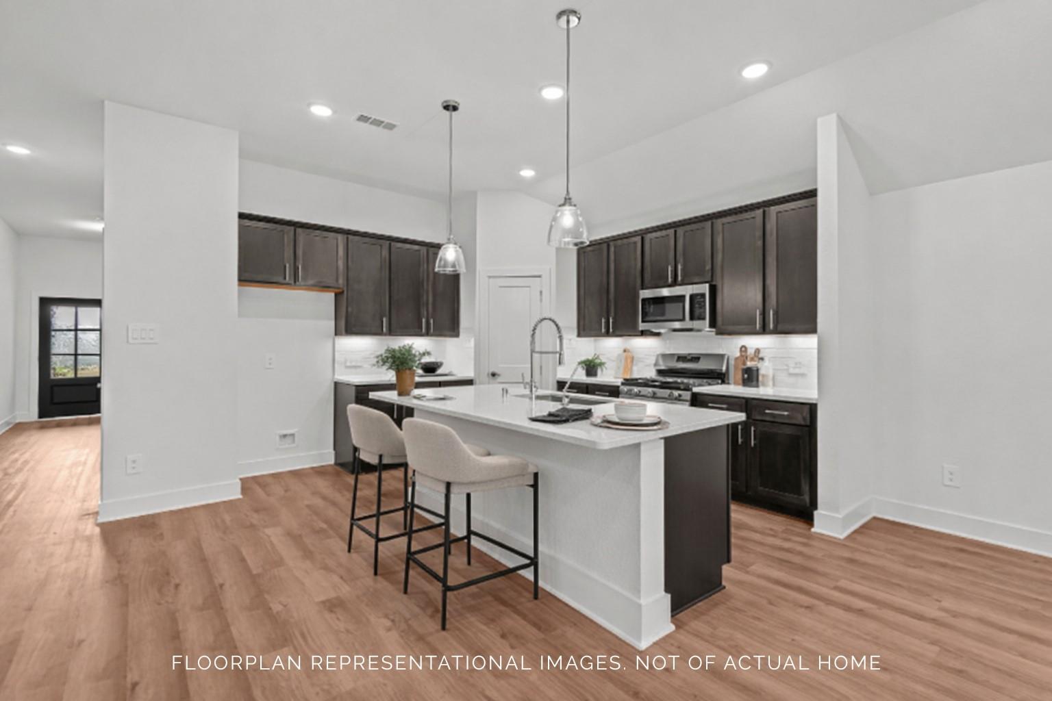 13901 Baikal Manor Drive