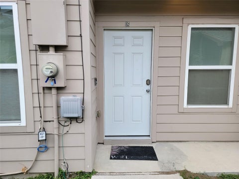 Photo of 18 Evanston Street, Houston, TX 77015 (MLS # 12497081)