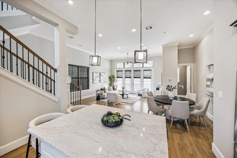 Photo of 6018 Maxie Street #B, Houston, TX 77007 (MLS # 12545181)