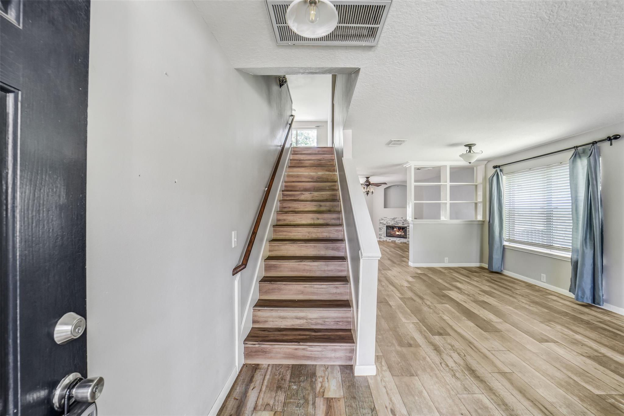 21203 Somerset Park Lane