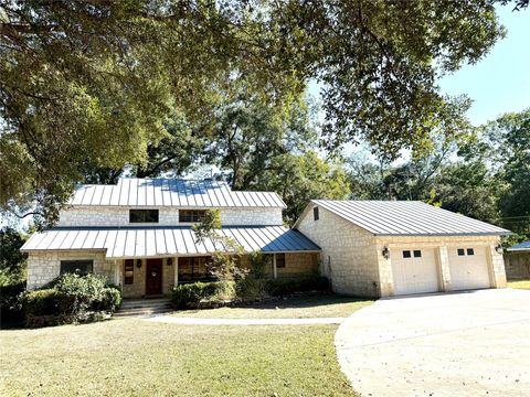 Photo of 9030 River Road, New Braunfels, TX 78132 (MLS # 46871520)