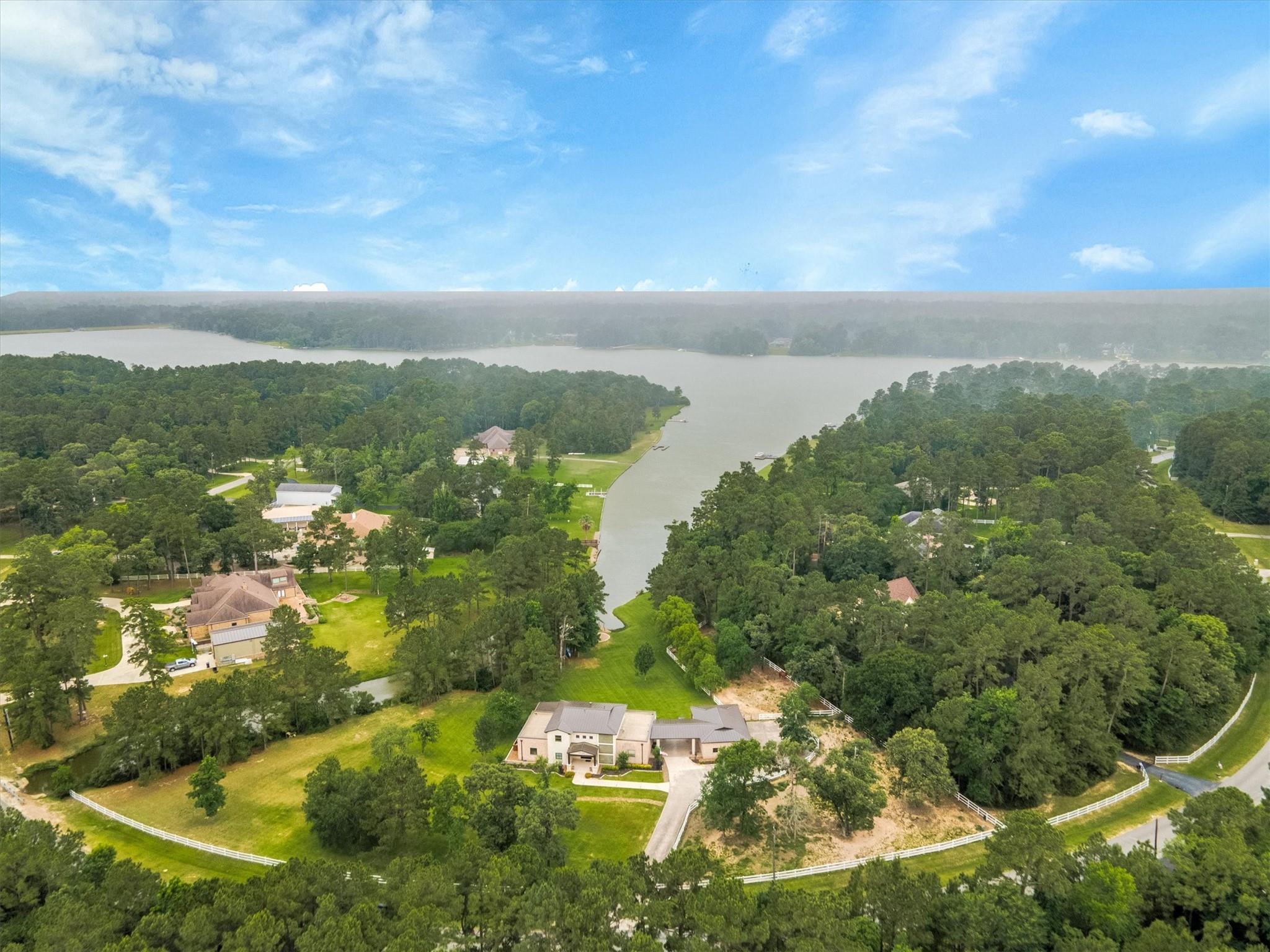 19727 Country Lake Drive