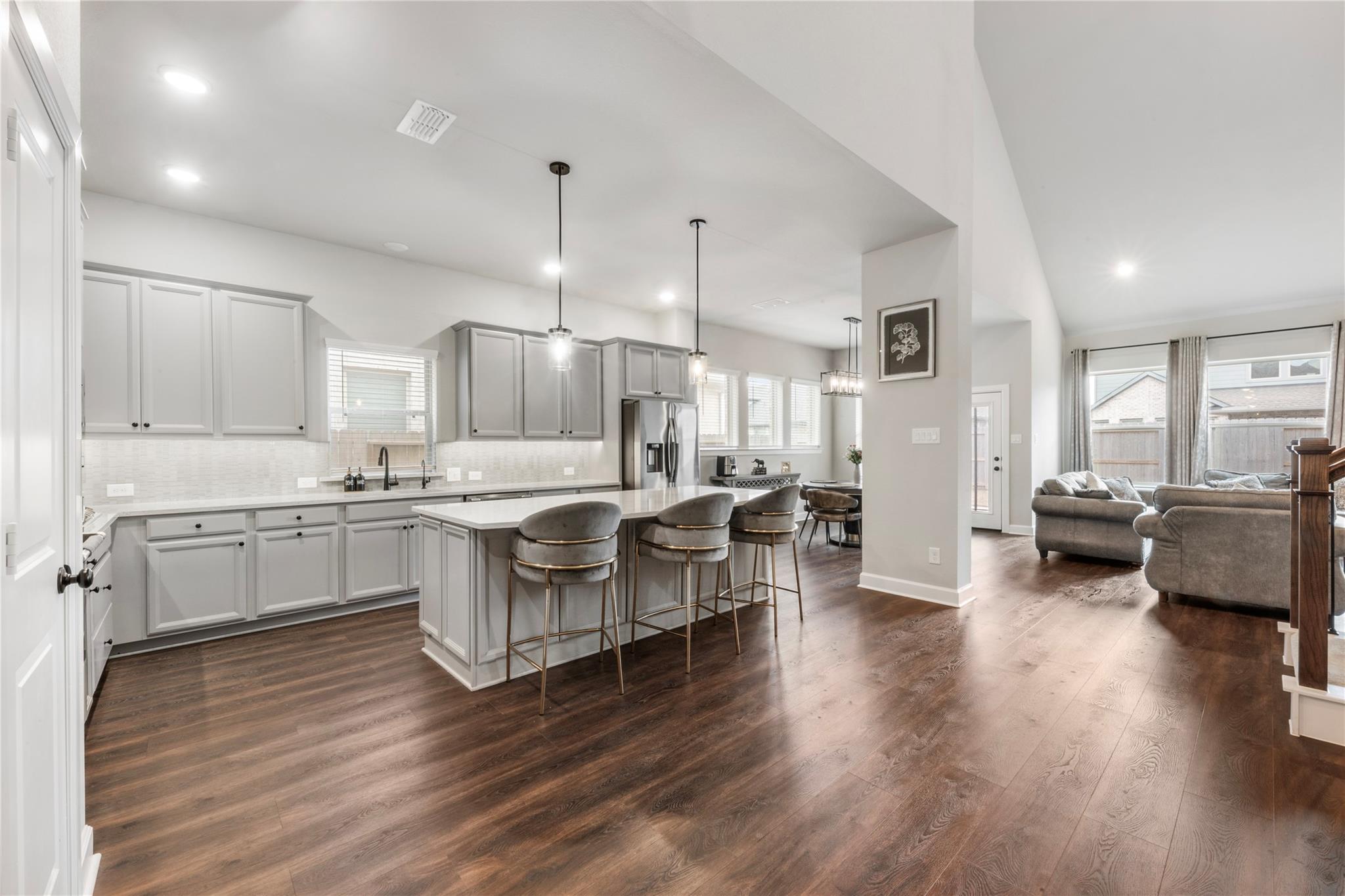 18403 Summerland Lake Way