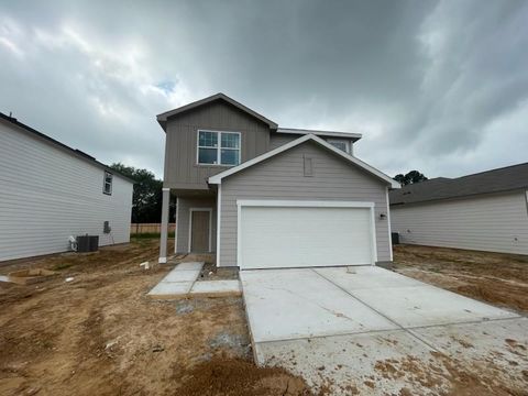 Photo of 31031 Gayle Prairie Oaks Street, Waller, TX 77484 (MLS # 56779582)