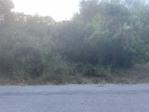 Vacant Land For Sale - LOT 2 S 12th Street<br/> Aransas Pass, TX 78336