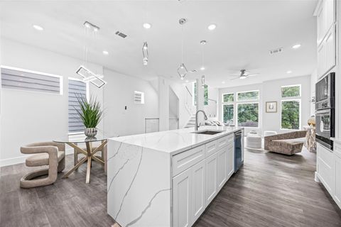 Photo of 6721 Saint Augustine Street, Houston, TX 77021 (MLS # 95189240)