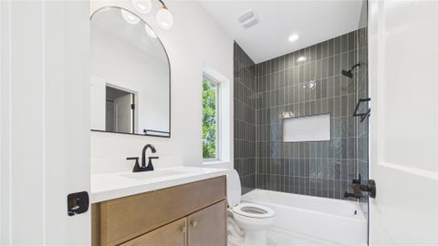 Tiny photo for 4203 Arlington Street, Houston, TX 77018 (MLS # 73610598)
