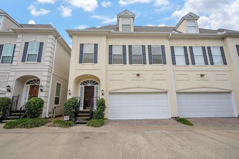 Photo of 1915 Woodbury Street, Houston, TX 77030 (MLS # 98659108)