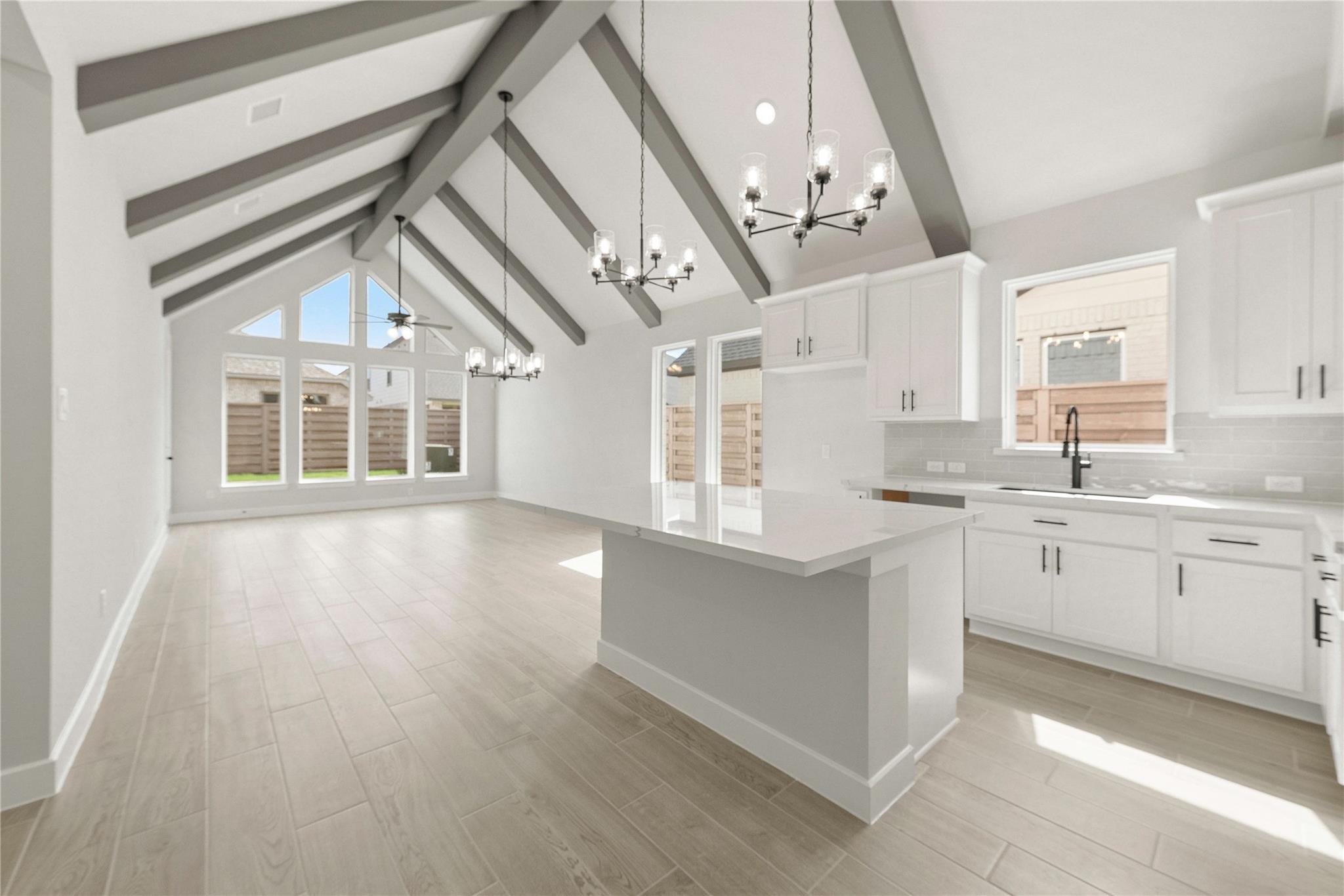4647 Hydra Lane