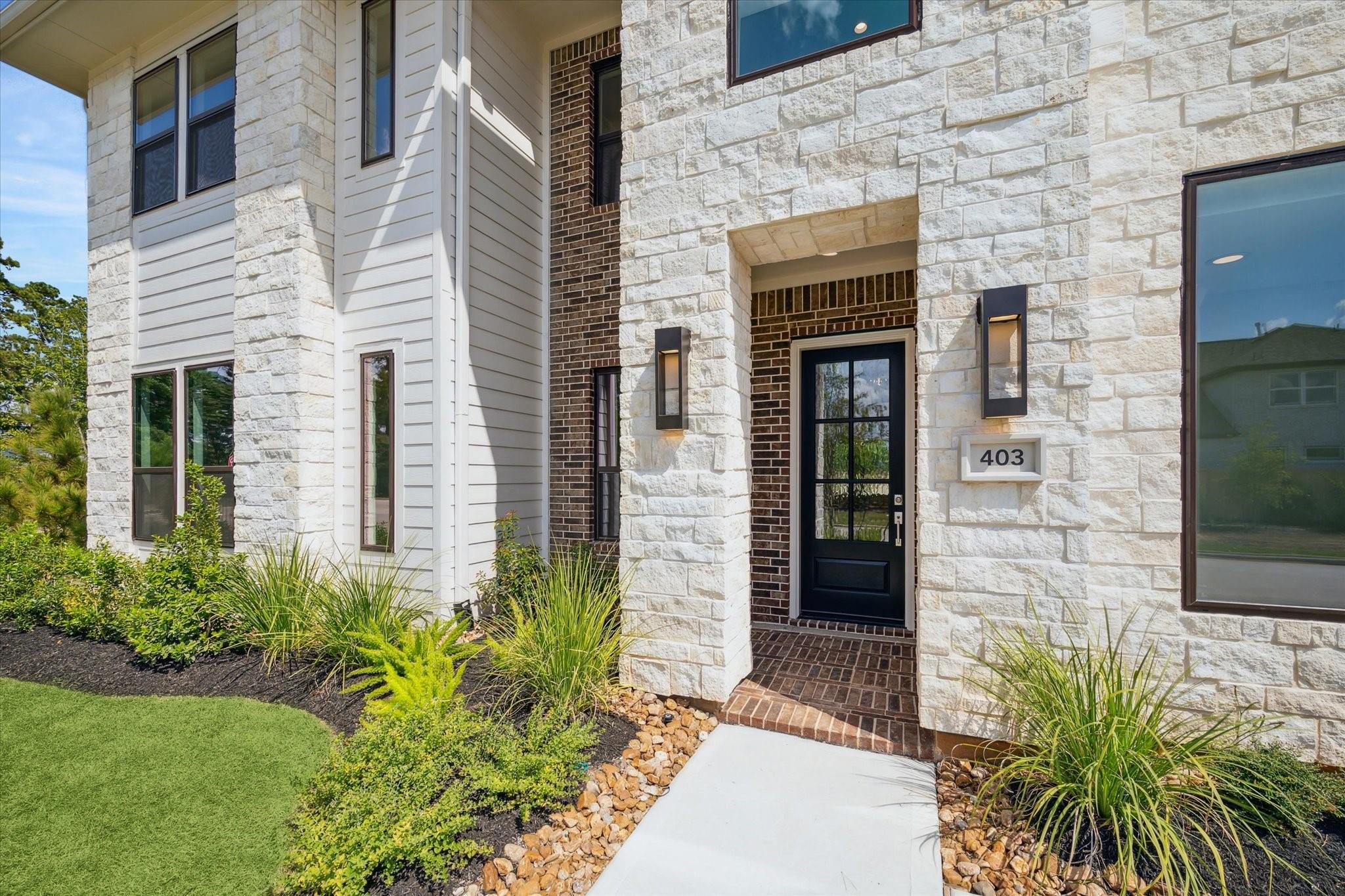 403 Venado View Court