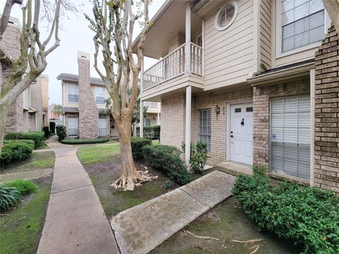 Photo of 7575 Cambridge Street #2405, Houston, TX 77054 (MLS # 31105410)