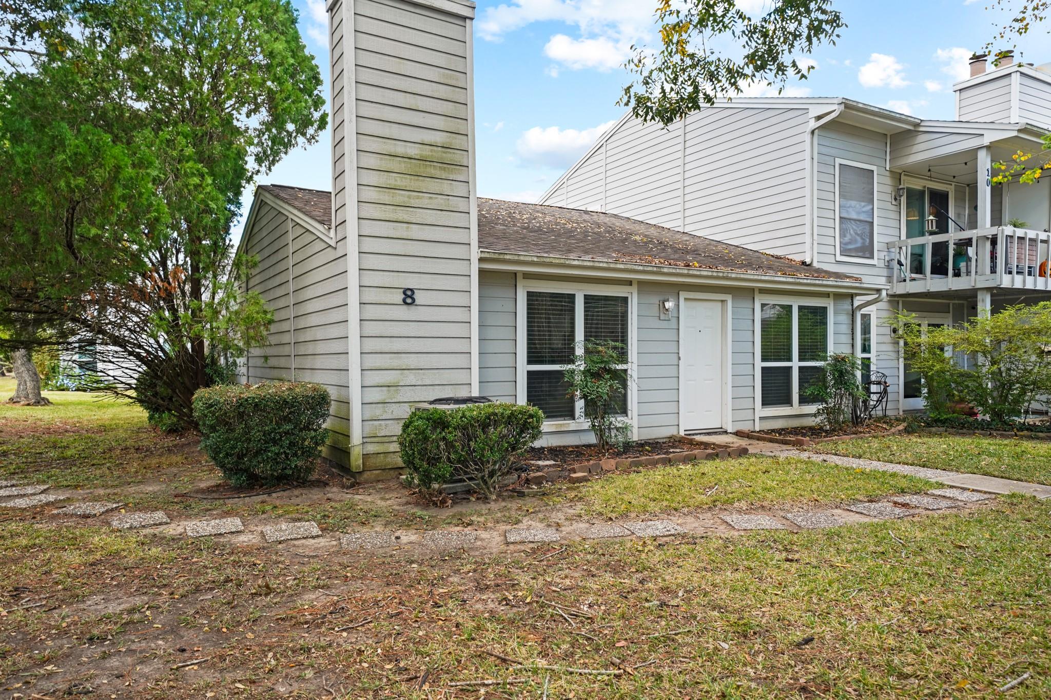 8 Hideaway Drive