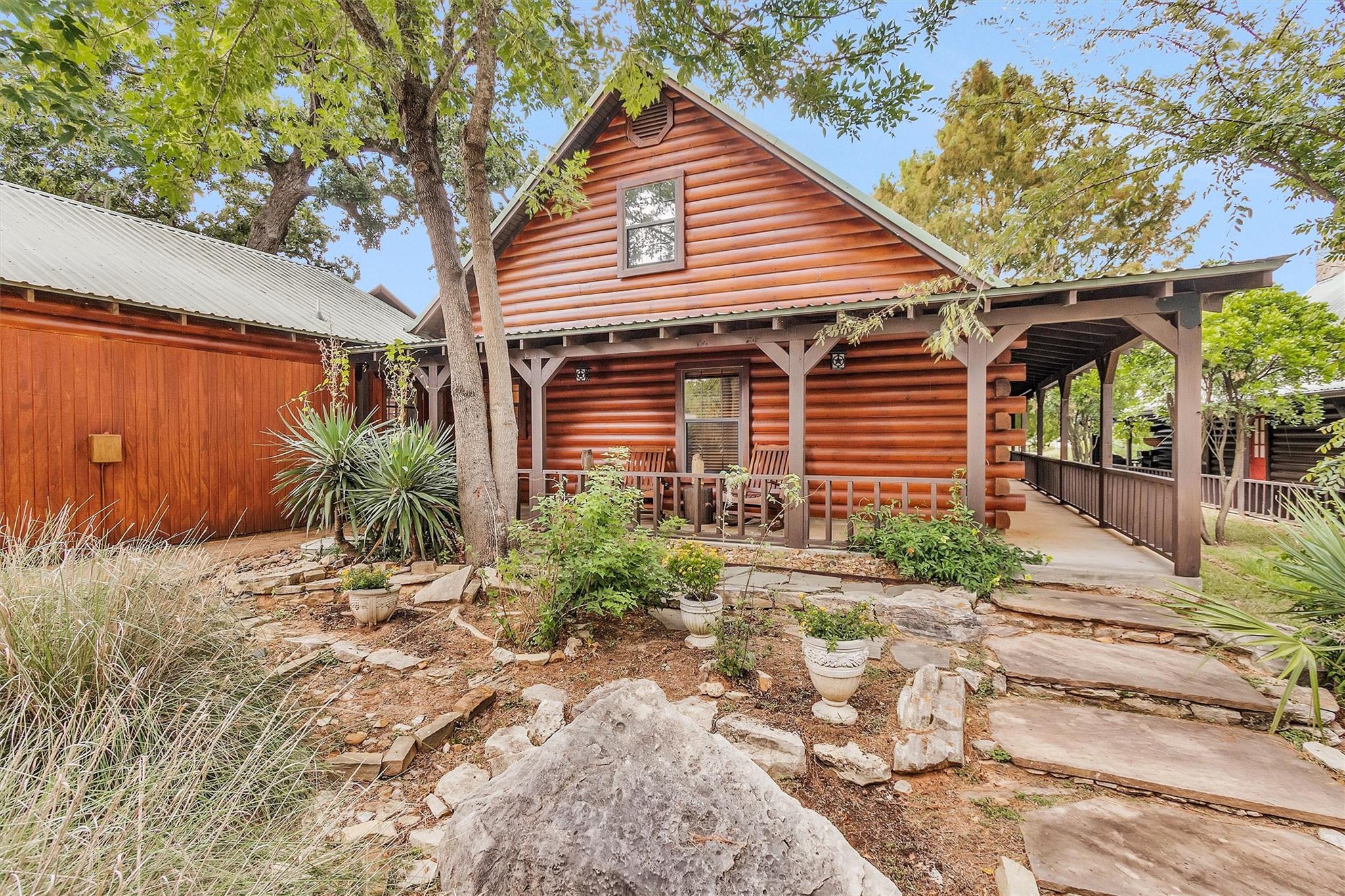3 Cypress Bend