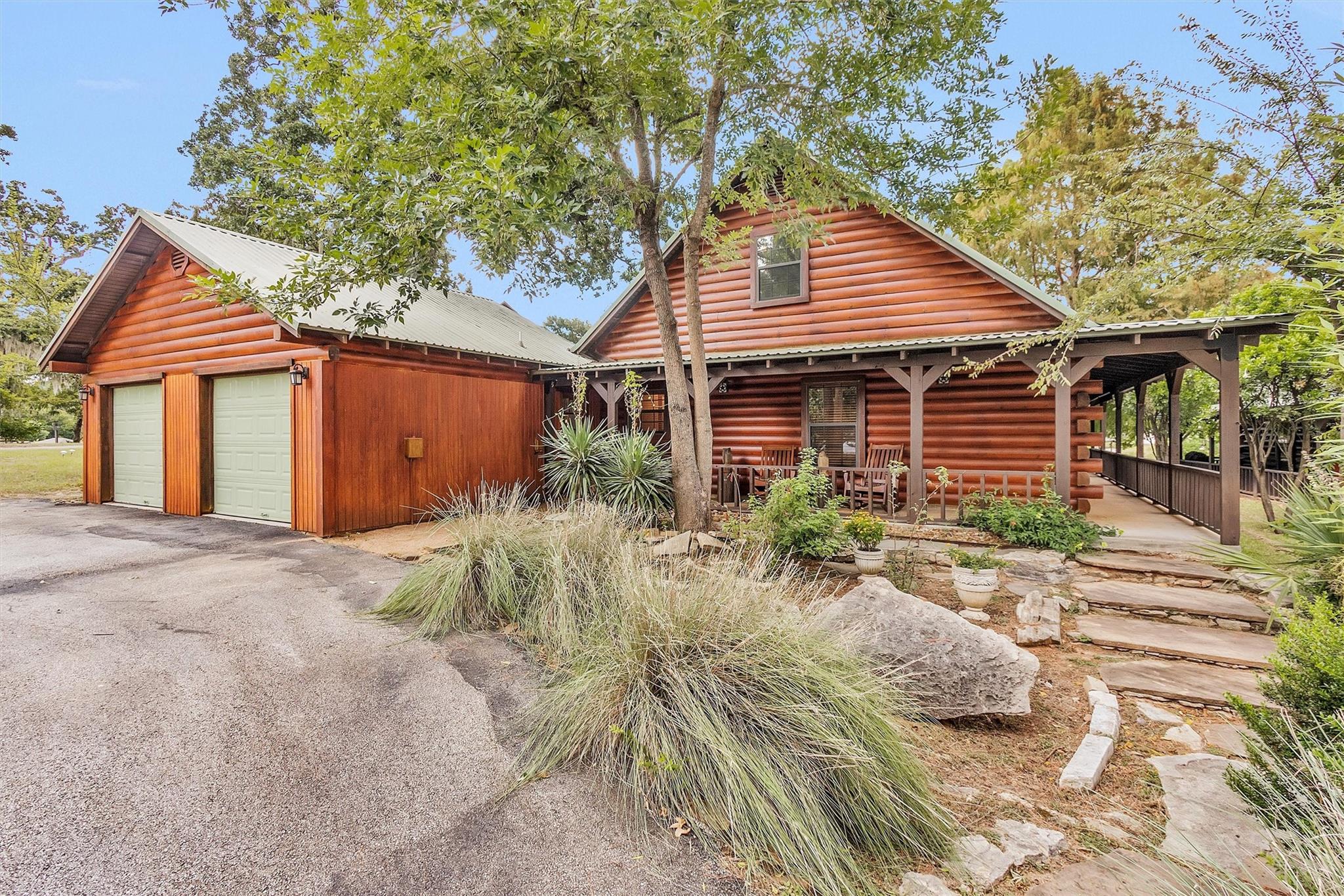 3 Cypress Bend