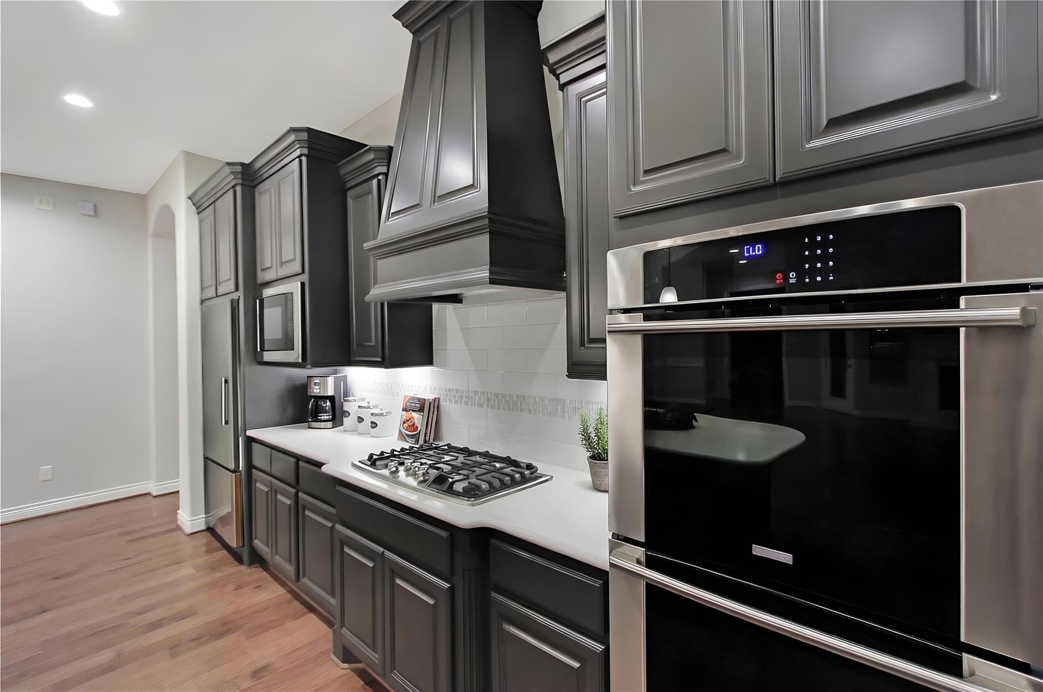 5202 Creekmore Circle