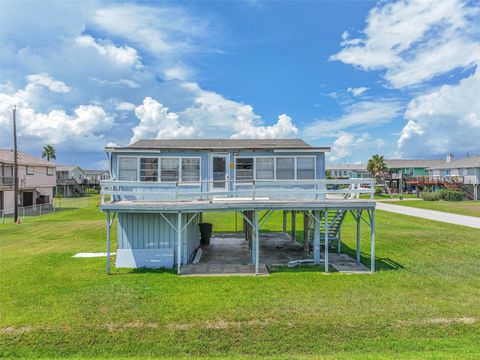Photo of 4114 Hardin Drive, Galveston, TX 77554 (MLS # 85428617)