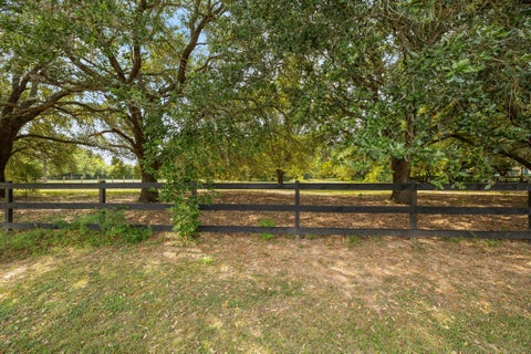 Photo of 0 Robeck Street, Tomball, TX 77377 (MLS # 68489679)