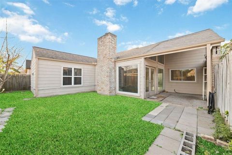 Tiny photo for 7107 Plaza Del Sol Drive, Houston, TX 77083 (MLS # 9363171)