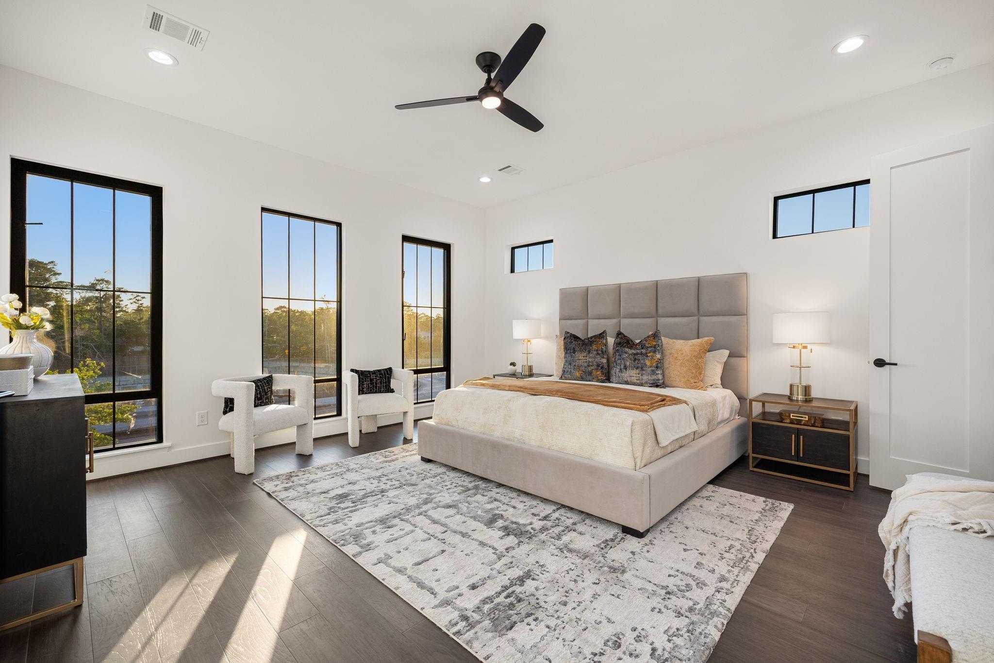 12828 Verdi Drive