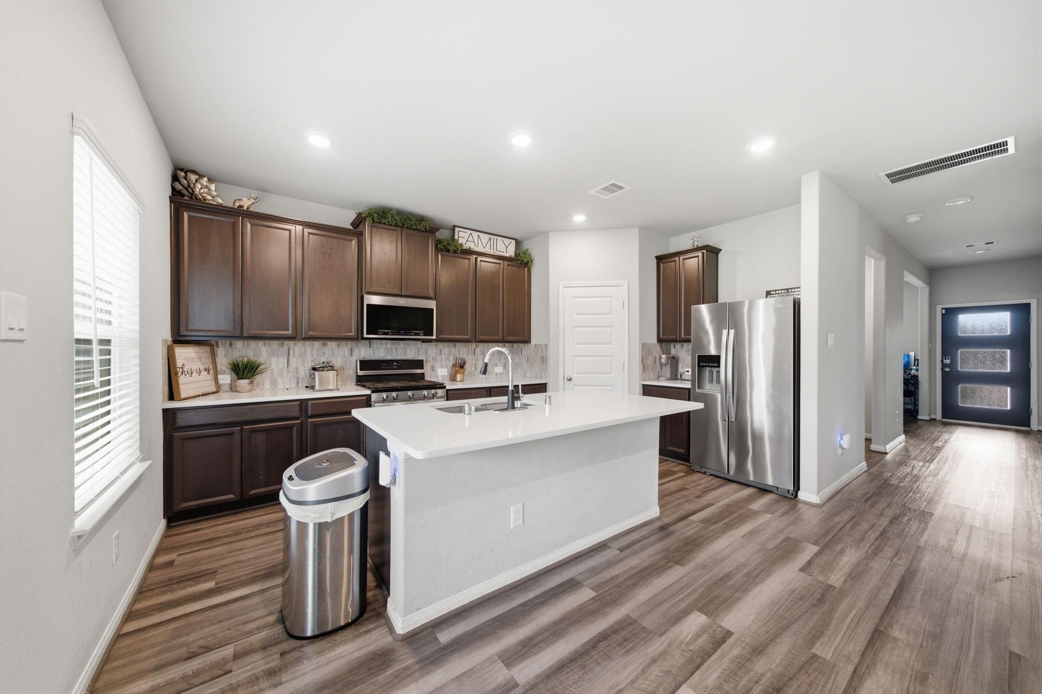 1812 Kingsford Prairie Court